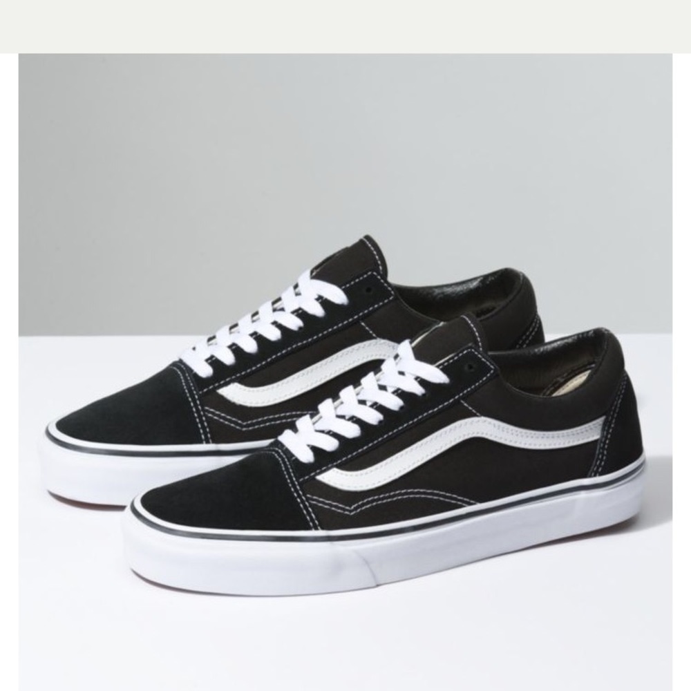 Vans Old Skool Men’s 5.5 Woman’s 7.0